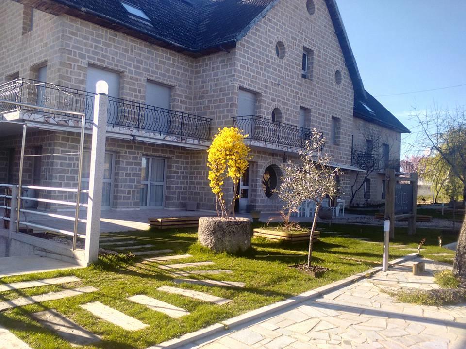 Hotel Miranda Do Douro Exterior photo